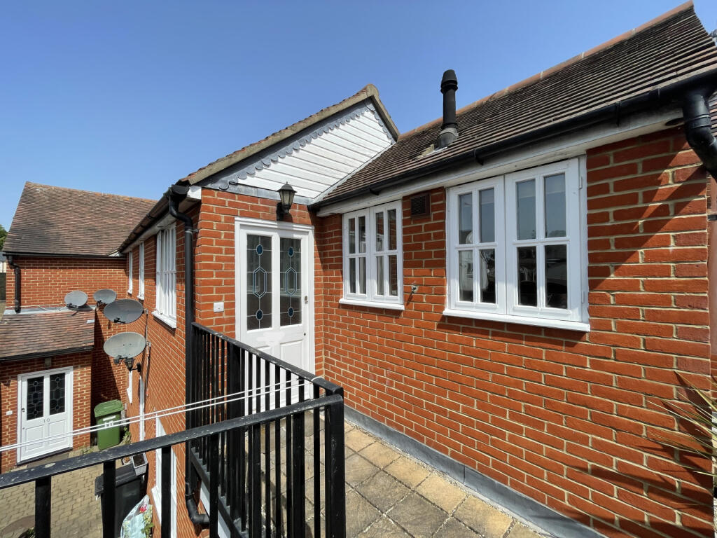 Main image of property: George Street, Chelmsford, Essex, CM2 0JU