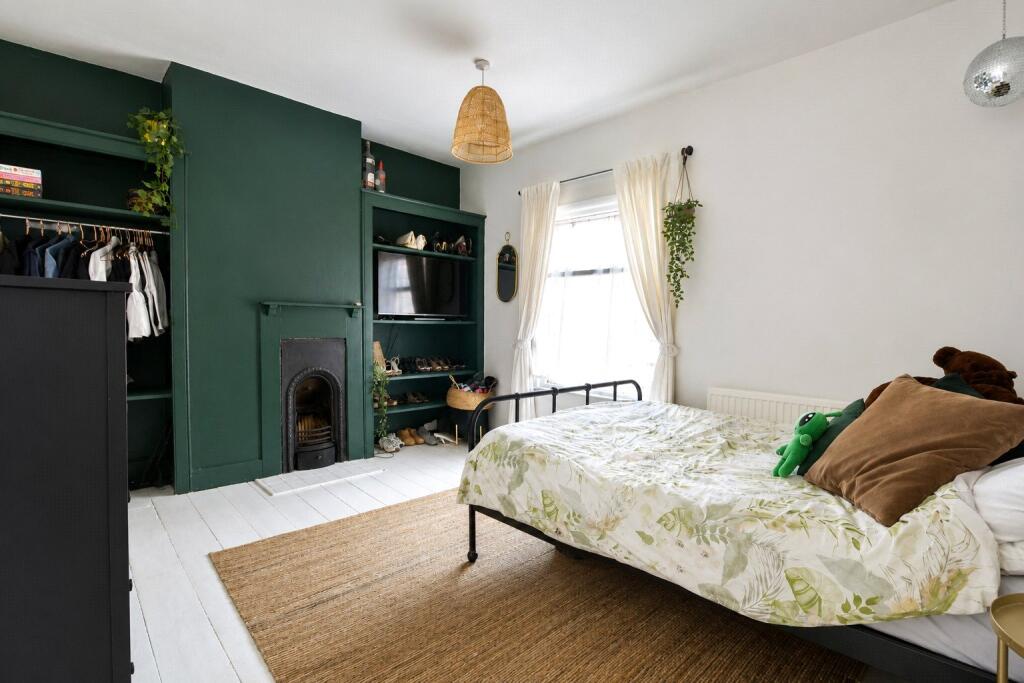 House in Northampton - View 5