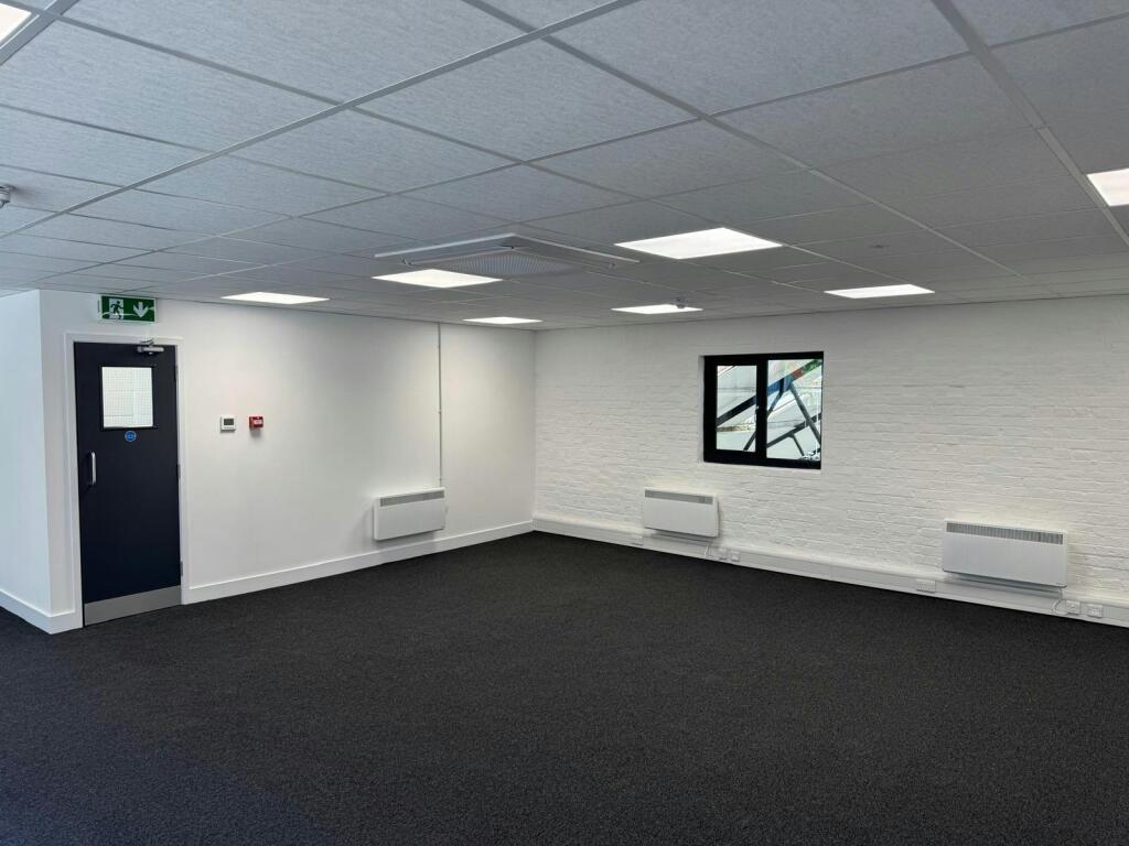 Offices 2.jpg