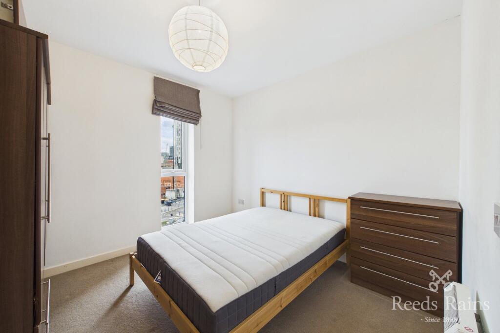 Apartment in Manchester - View 5