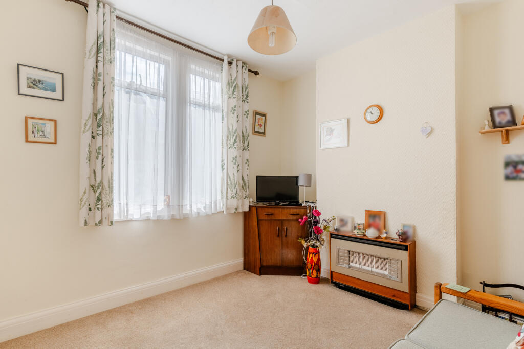 House in Bristol, Shirehampton - View 2