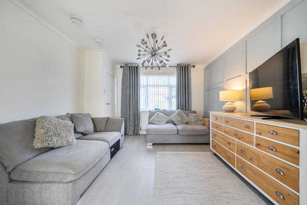 House in Sandwell, West Midlands - View 5
