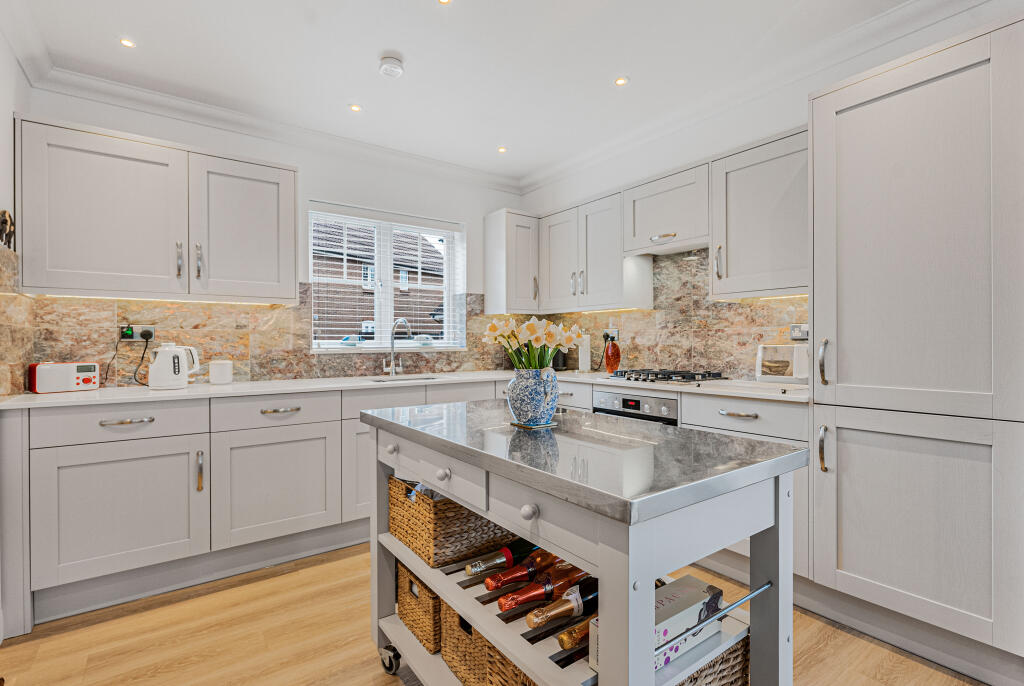 Additional image 13 of Coopers Gate, Colney Heath, St. Albans, AL4