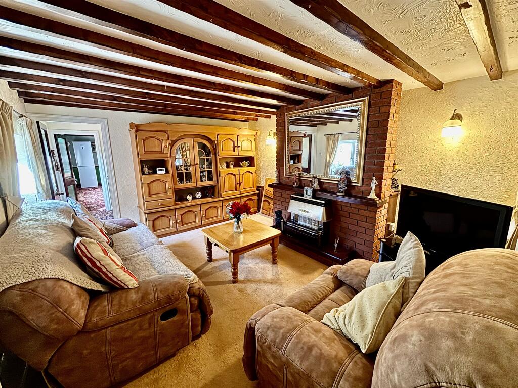House in Huntingdonshire, Yaxley - View 4