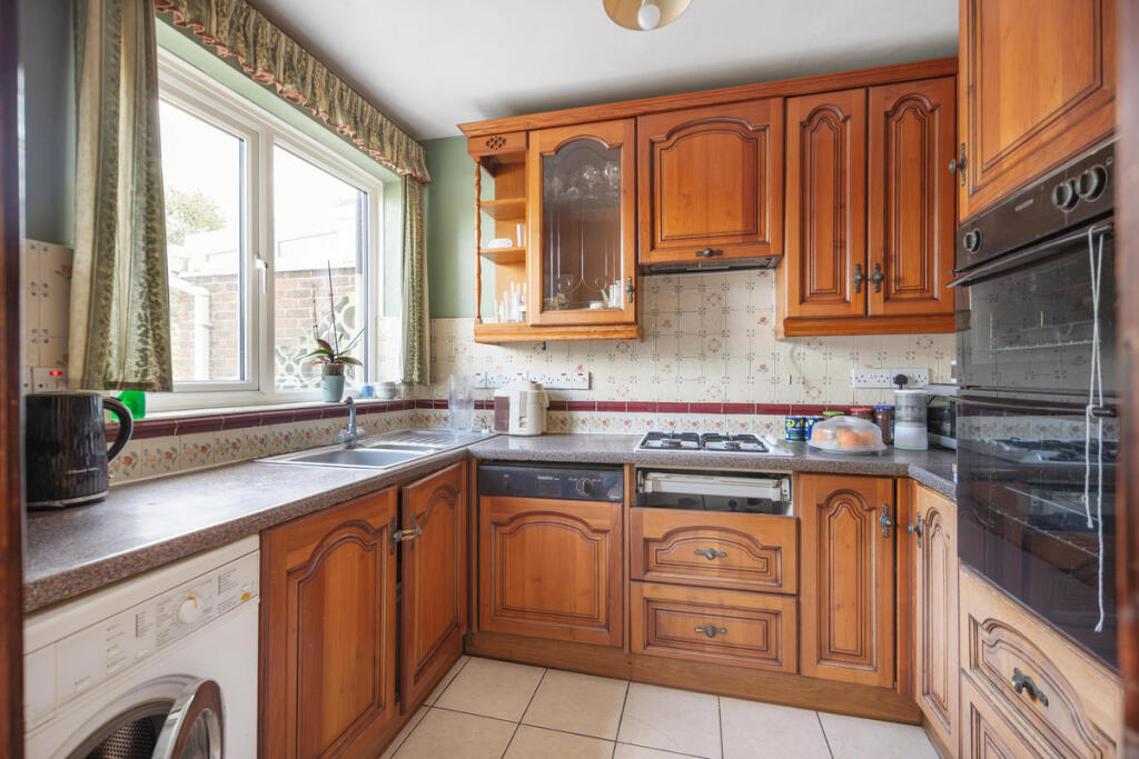 House in Morden, Lower Morden - View 5