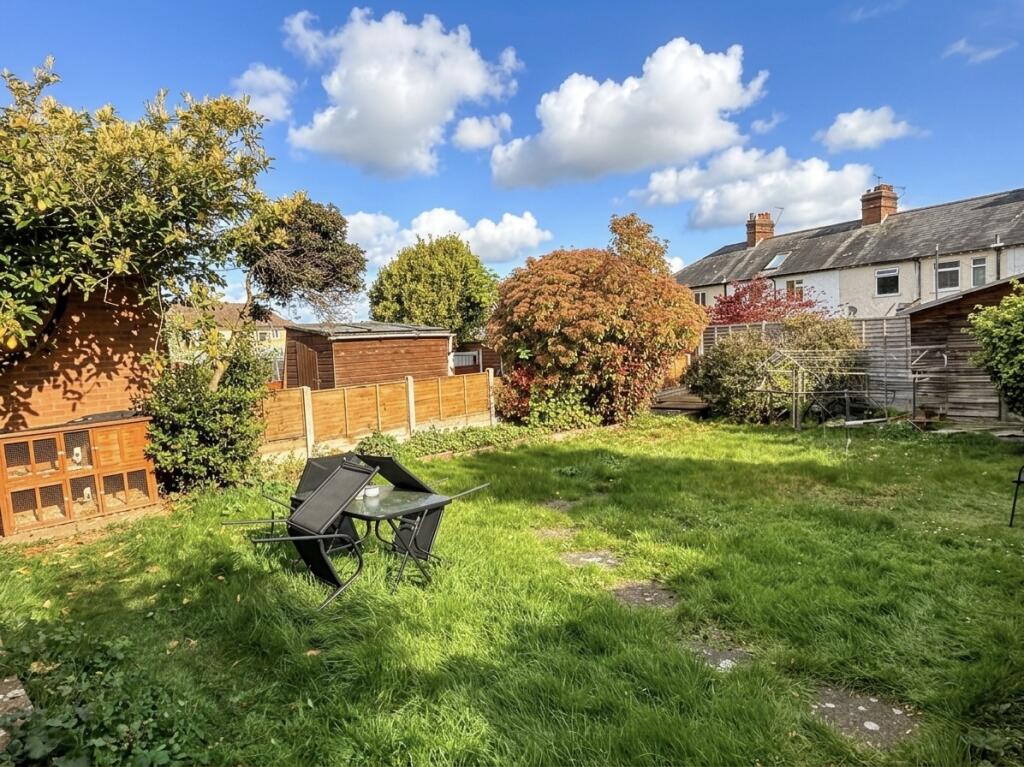 House in Gillingham, Twydall - View 3