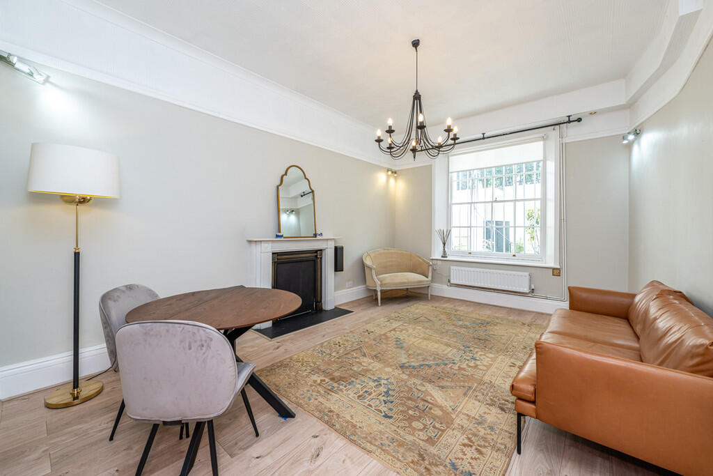 Main image of property: South Kensington, Queens Gate
