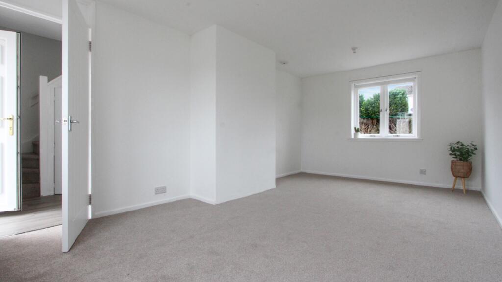 House in Aberdeen, Heathryfold, Northfield - View 2