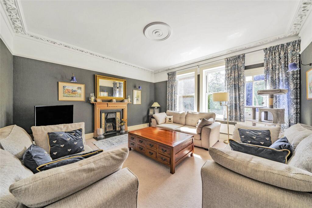 Nightingale Road, Guildford, Surrey, GU1 photo 2