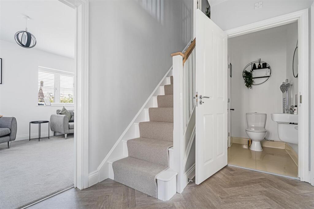 House in Stevenage - View 3