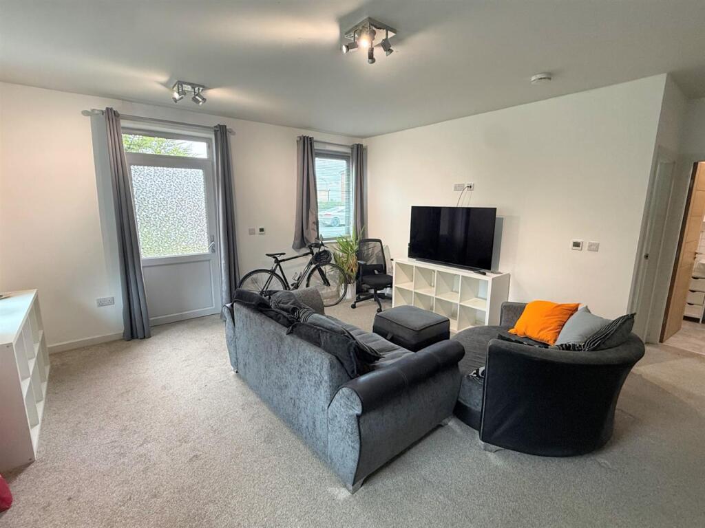 Apartment in York - View 4