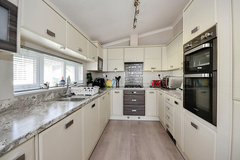 Wimborne, Dorset, BH21 photo 2