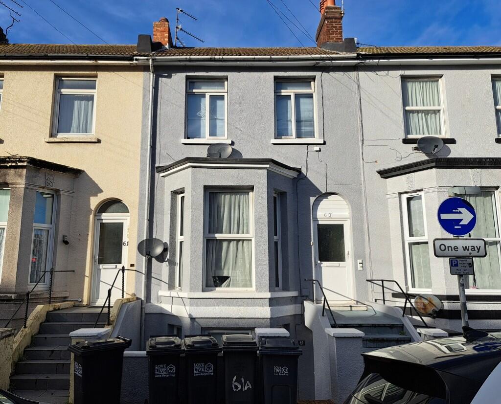 1-bed flat on Langney Road, Town Centre, Eastbourne, East Sussex, BN21, £154,950