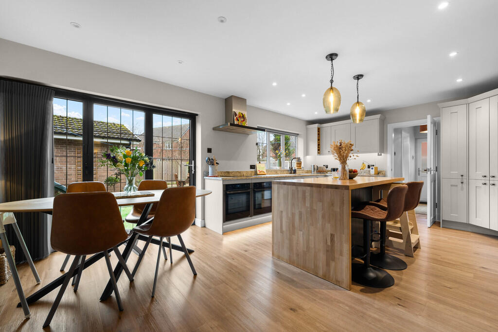 Main image of property: Alfreda, Chester Road, Lavister