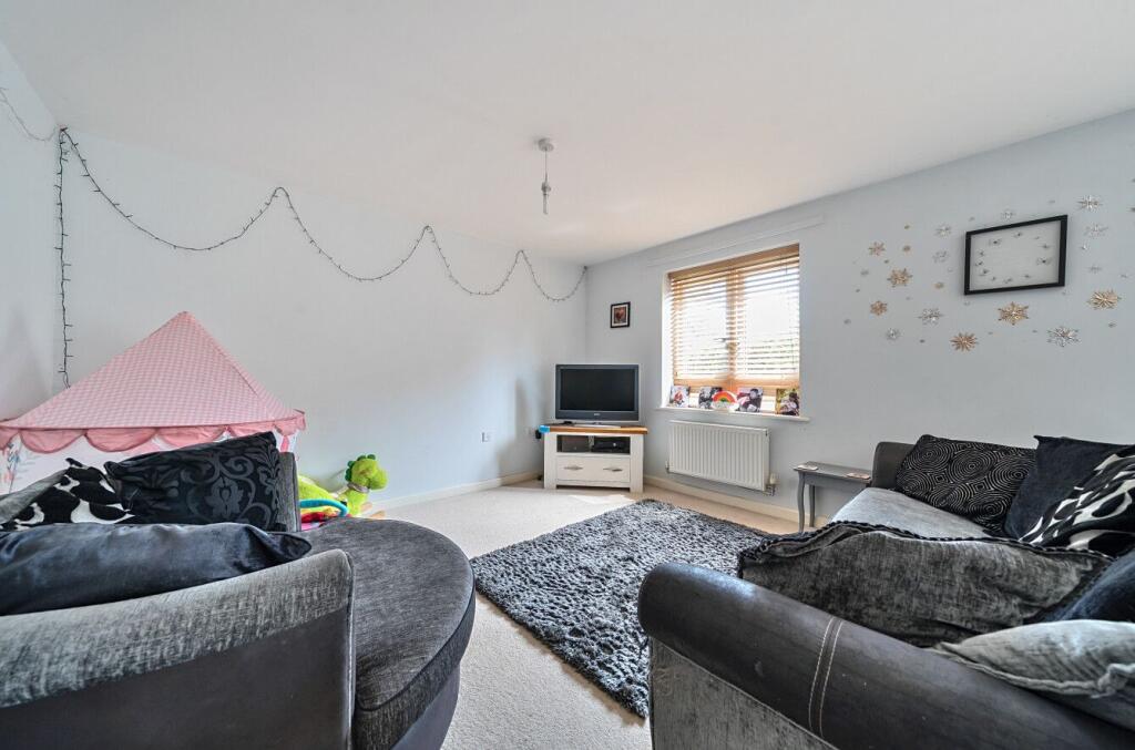 Apartment in Portsmouth - View 4