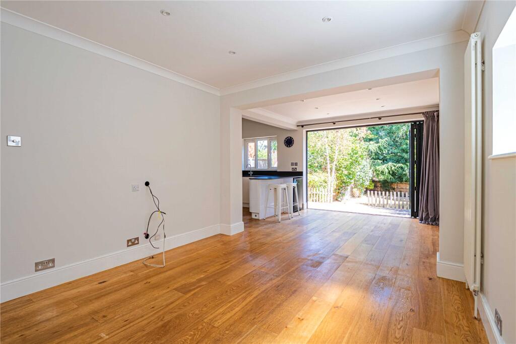 House in Watford - View 4