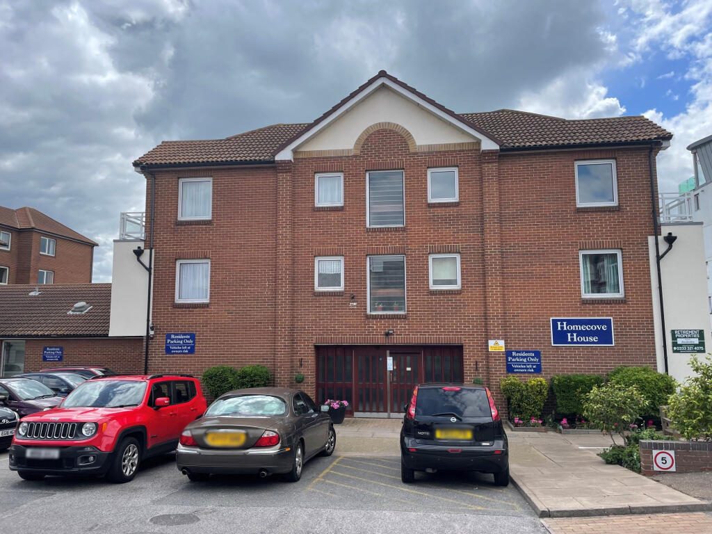 Main image of property: Homecove House, Holland Road, Westcliff-on-sea