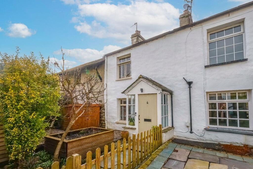 Main image of property: 4 Gatefoot Cottages, Windermere Road, Staveley