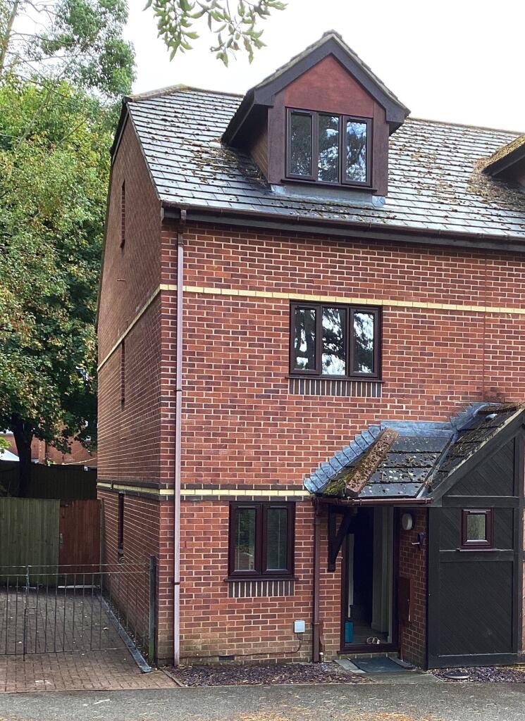Main image of property: Argyll Mews, Lower Argyll Road, Exeter