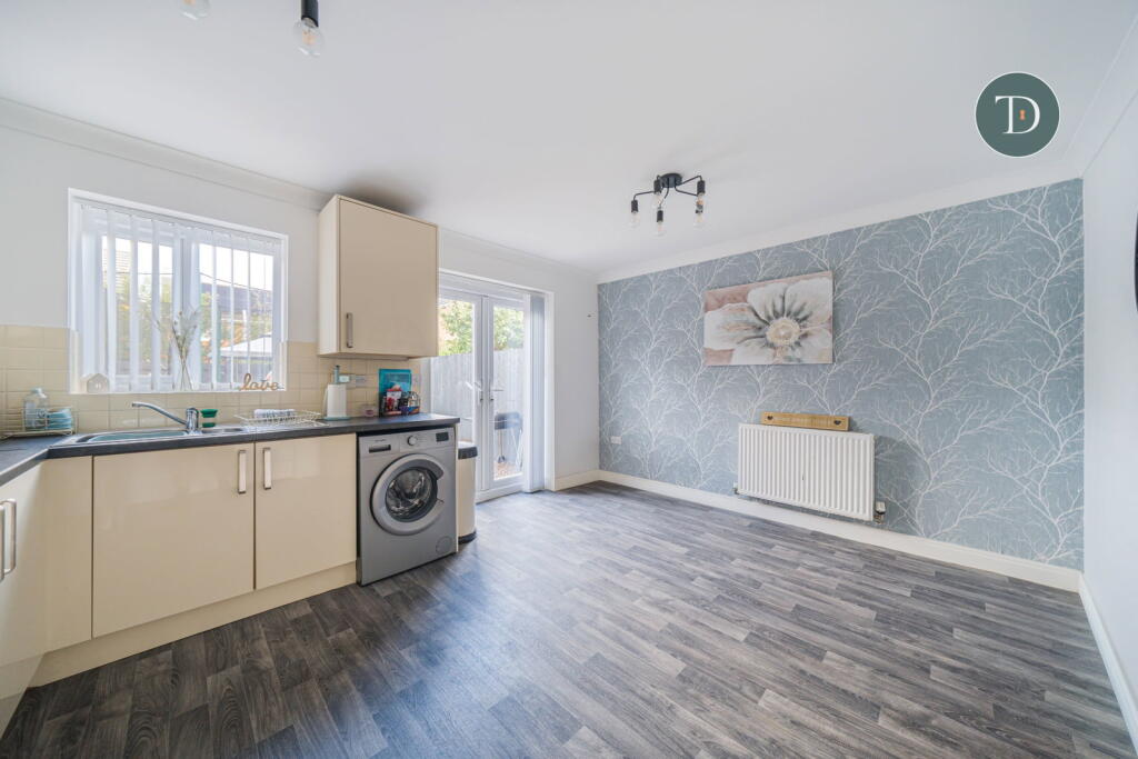 House in Chester, Ellesmere Port - View 2
