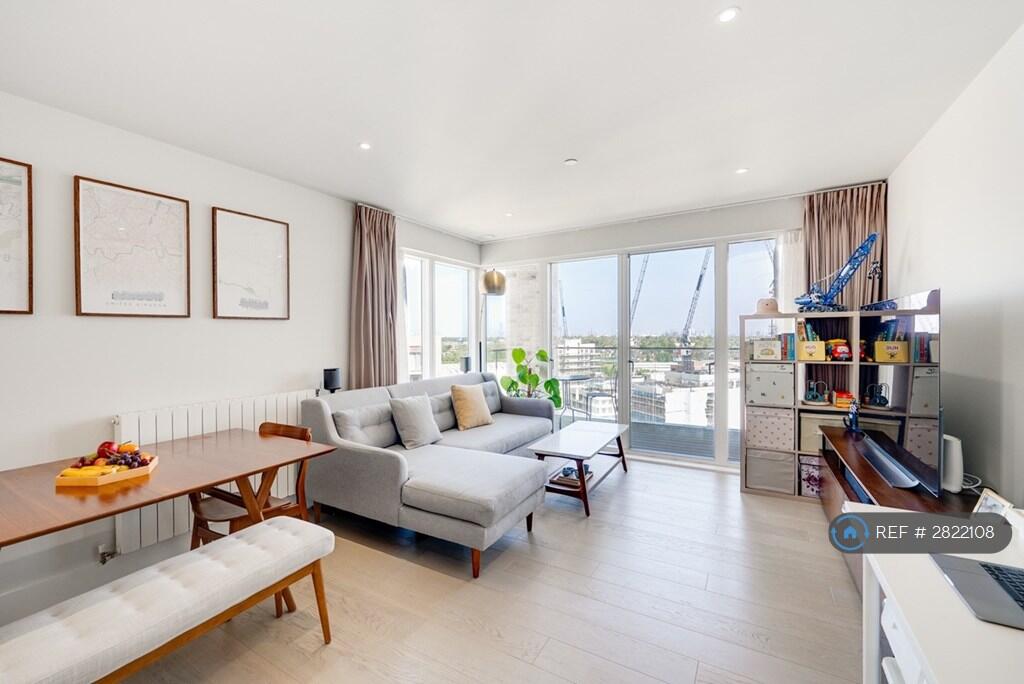 Main image of property: Hopgood Tower, London, SE3