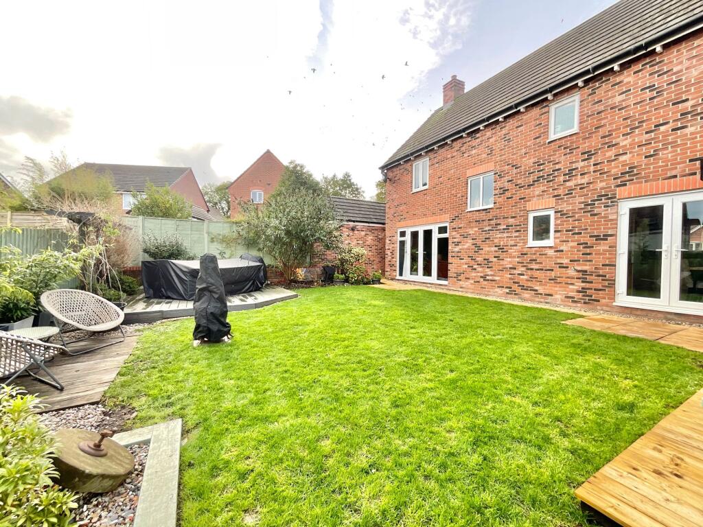 Wheelwright Drive, Eccleshall, ST21 photo 4