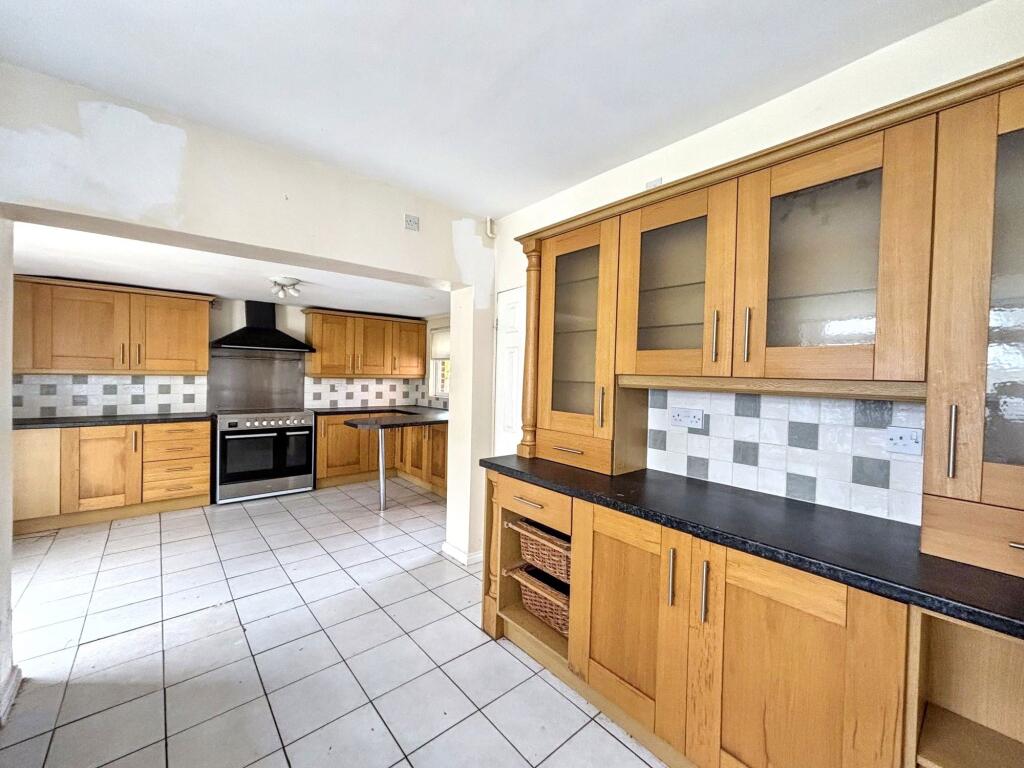 Hollymount Square, Bedlington, Northumberland, NE22 5AH - View 4