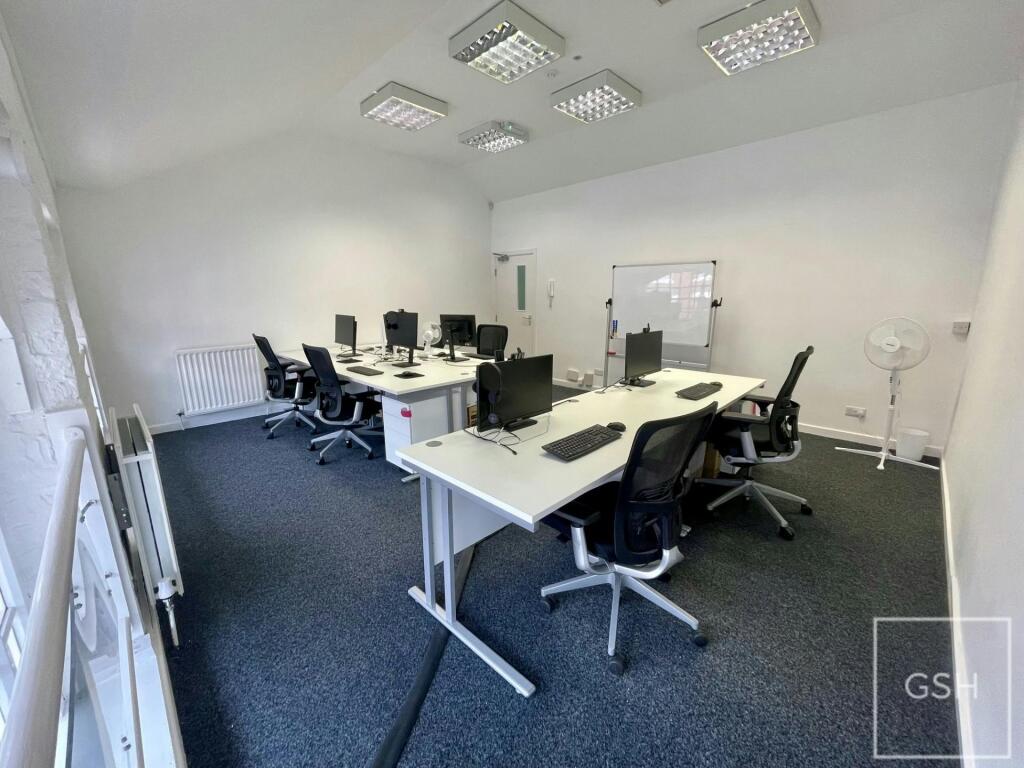 02 - Suite 4.jpg