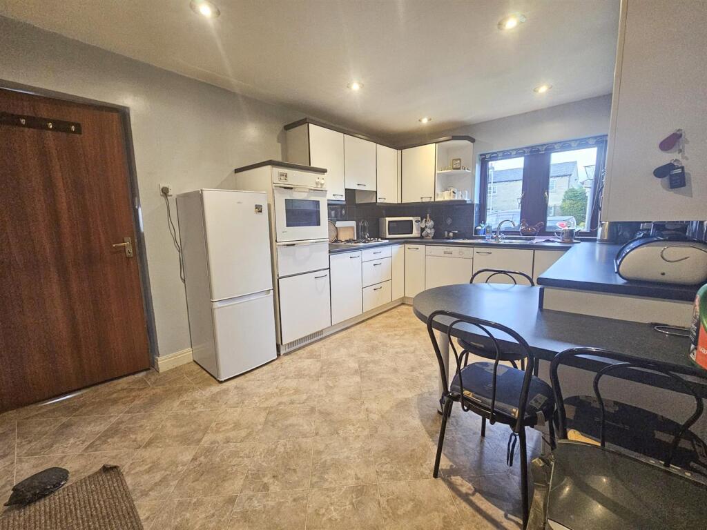Additional image 14 of St. Johns Close, Silsden