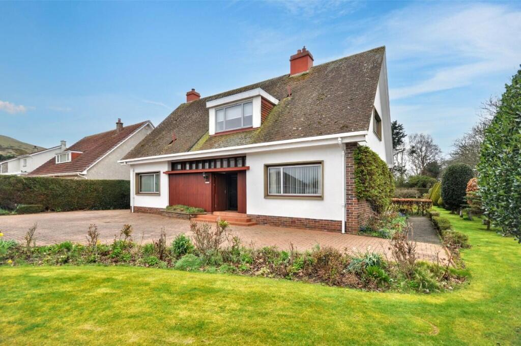 Main image of property: Rosewood, 50 The Avenue, Girvan, Ayrshire, KA26 9DT