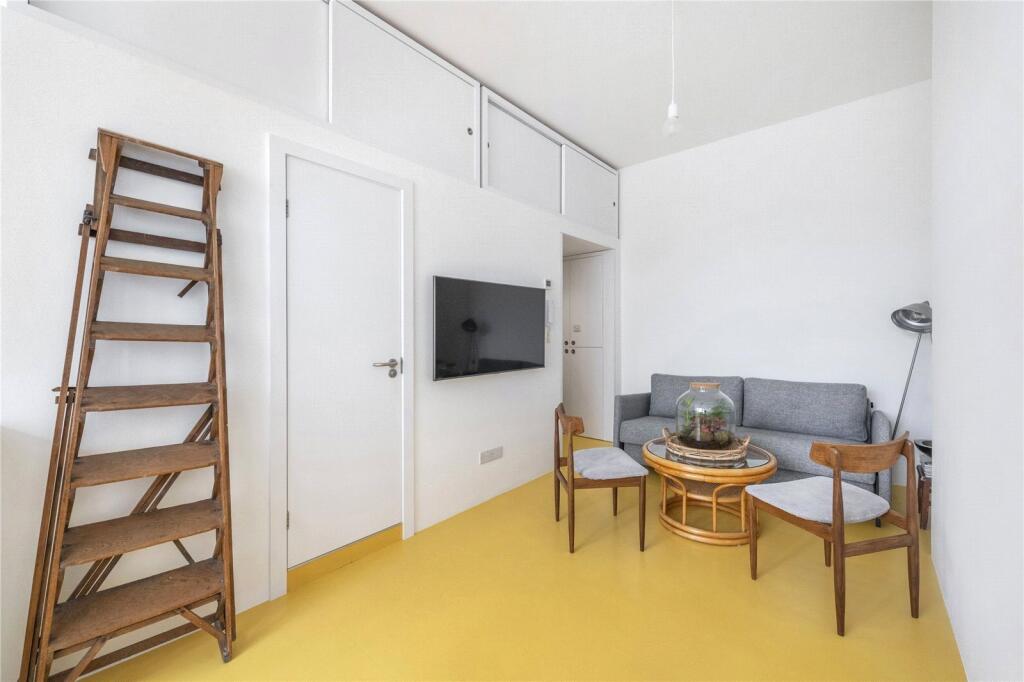 Apartment in London - View 4
