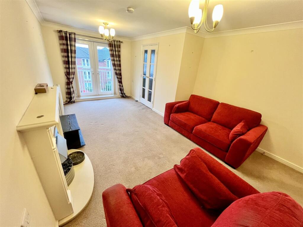 Additional image 3 of Stratford Road, Hall Green, Birmingham