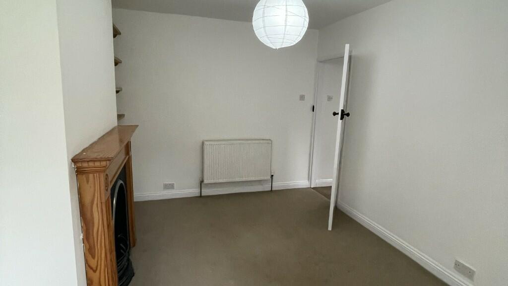 1 bedroom house share for rent