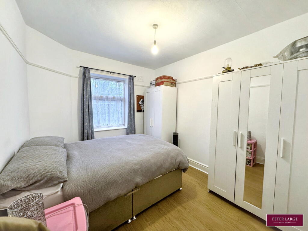 Rhuddlan Road, Rhyl, Denbighshire LL18 2RH photo 4