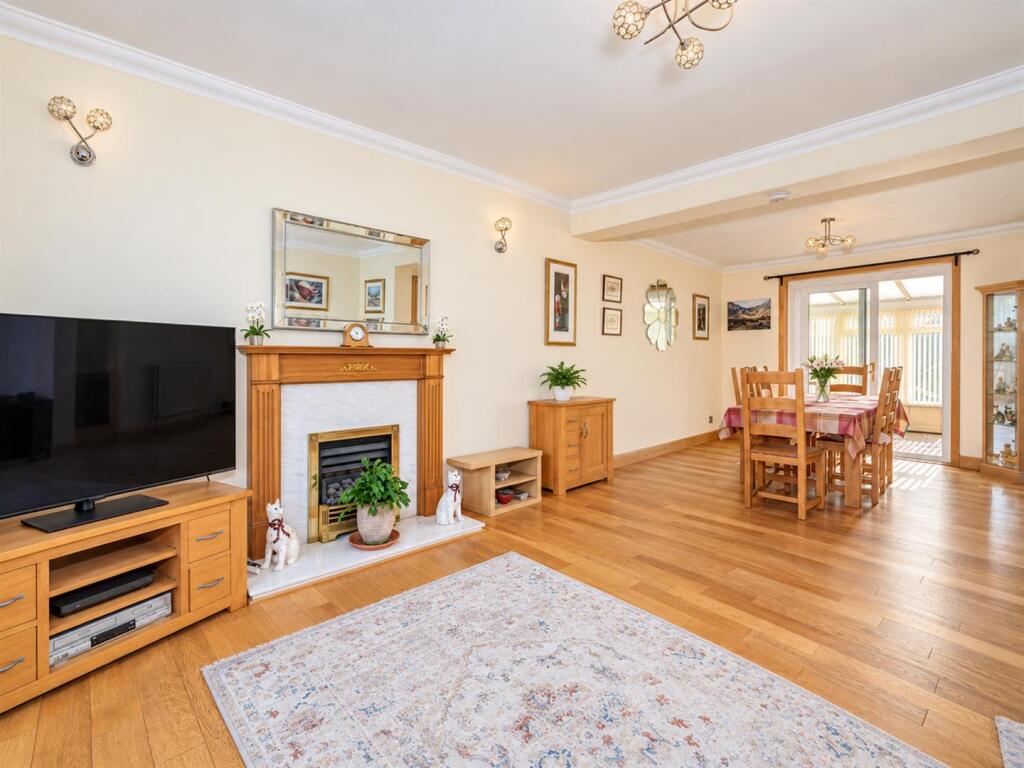House in Kirkcaldy - View 5
