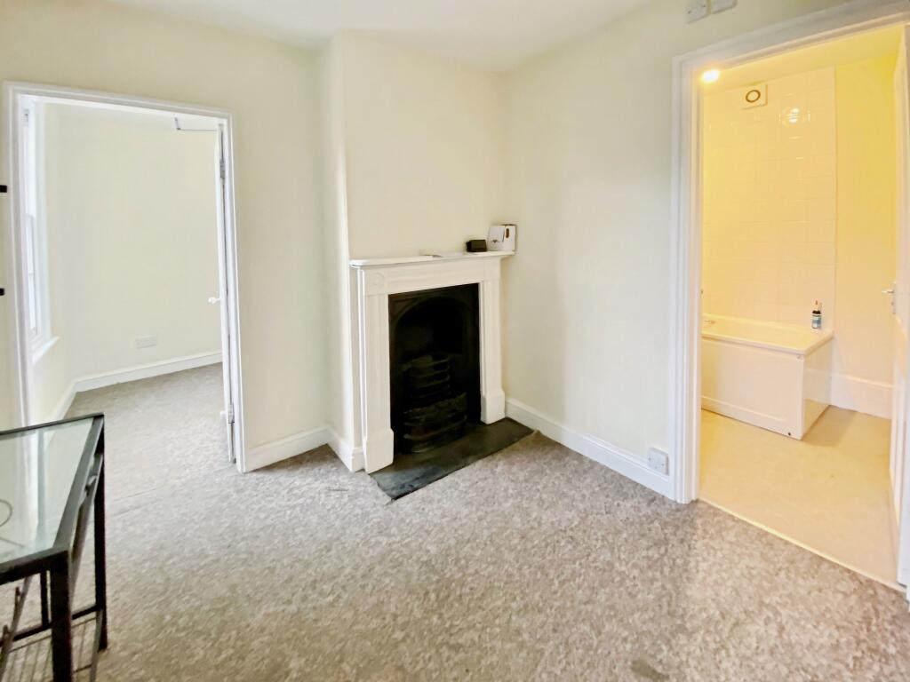 Apartment in Ely - More