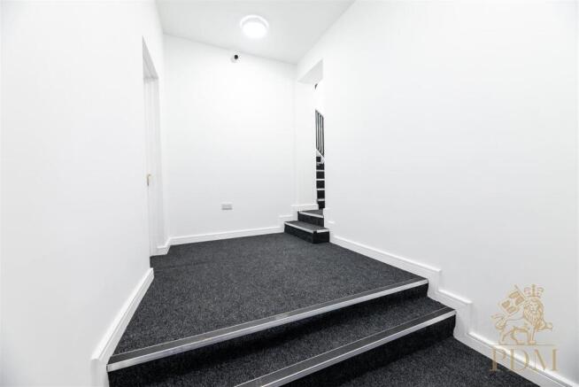 Bank Apartments Peveril St Nottingham NG7 4AH