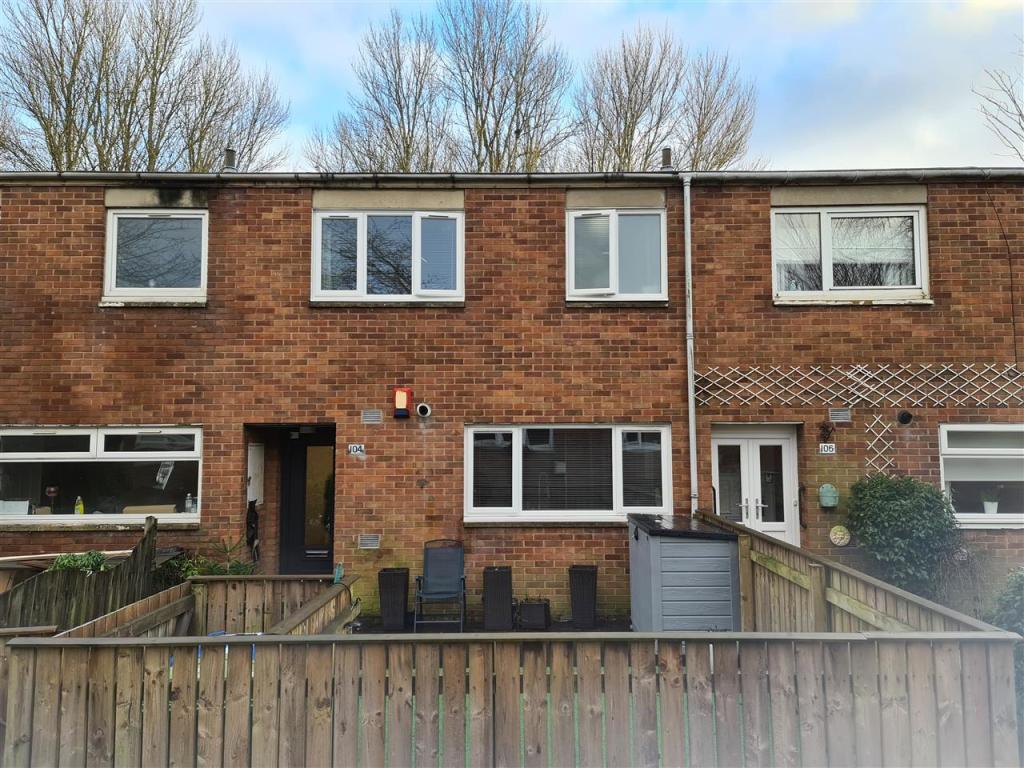 Main image of property: Shawholm Crescent, Pollokshaws, Glasgow