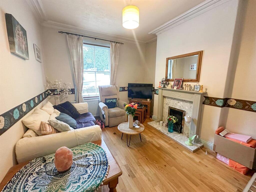 Harewood Cottage Skipton Road, Steeton, Steeton