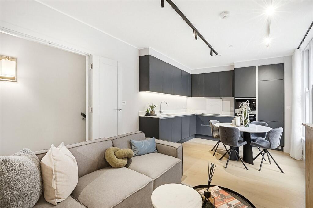 2 bedroom duplex for rent