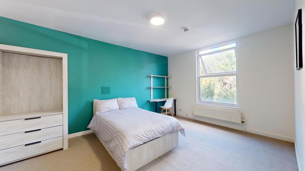 House in Leeds - View 5