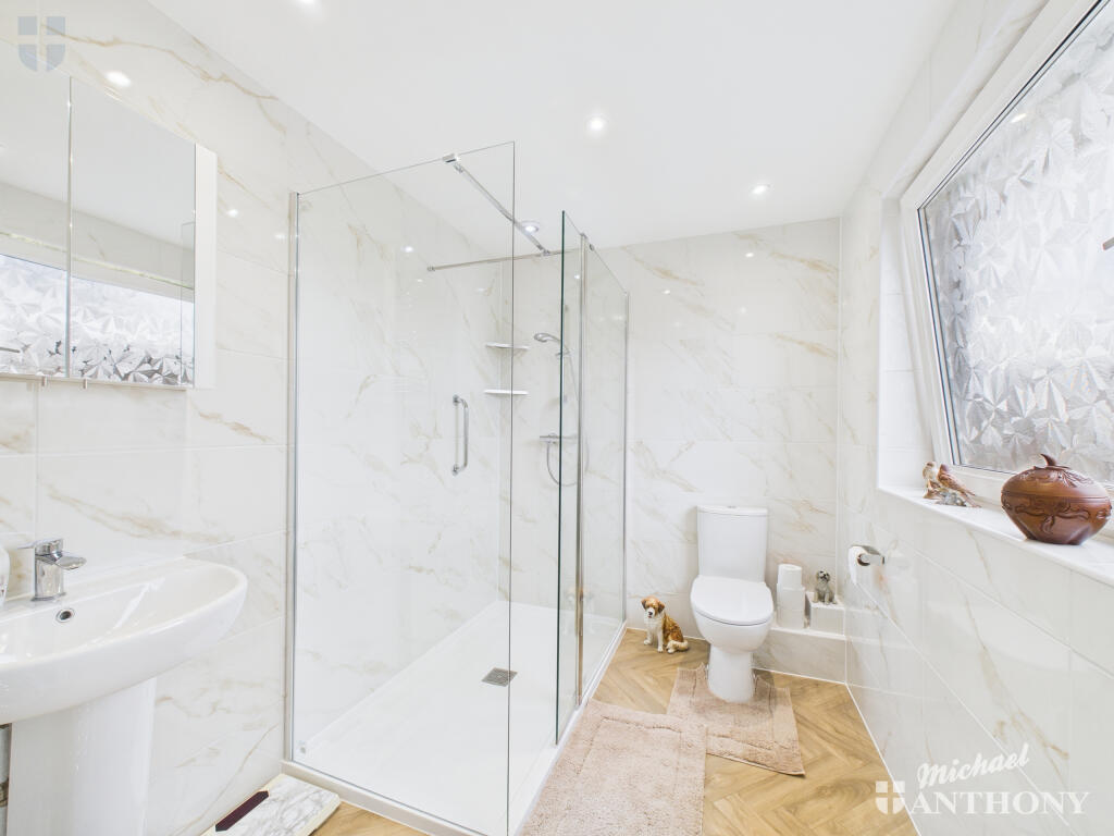 Herston Close, Aylesbury, Buckinghamshire - View 6