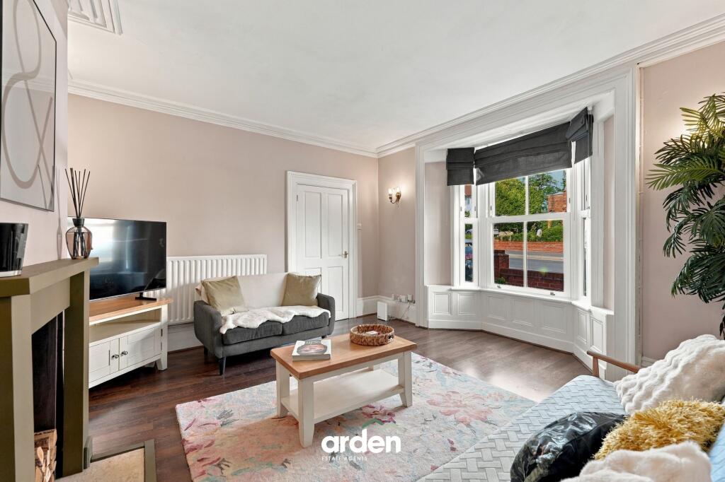 House in Worcester - View 3