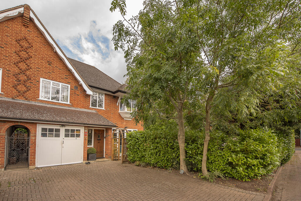 Main image of property: Princes Way, London, SW19