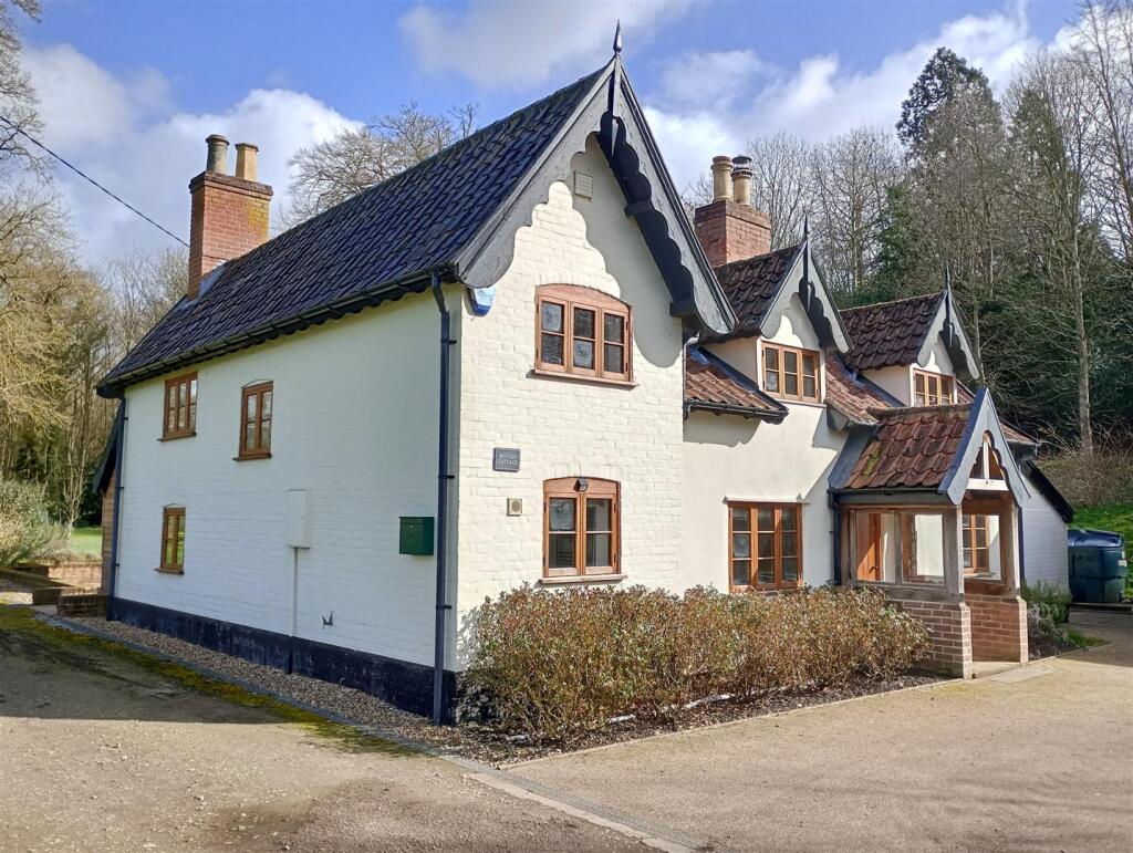 Main image of property: Rouses Cottage, 2 Rouses Lane, Starston