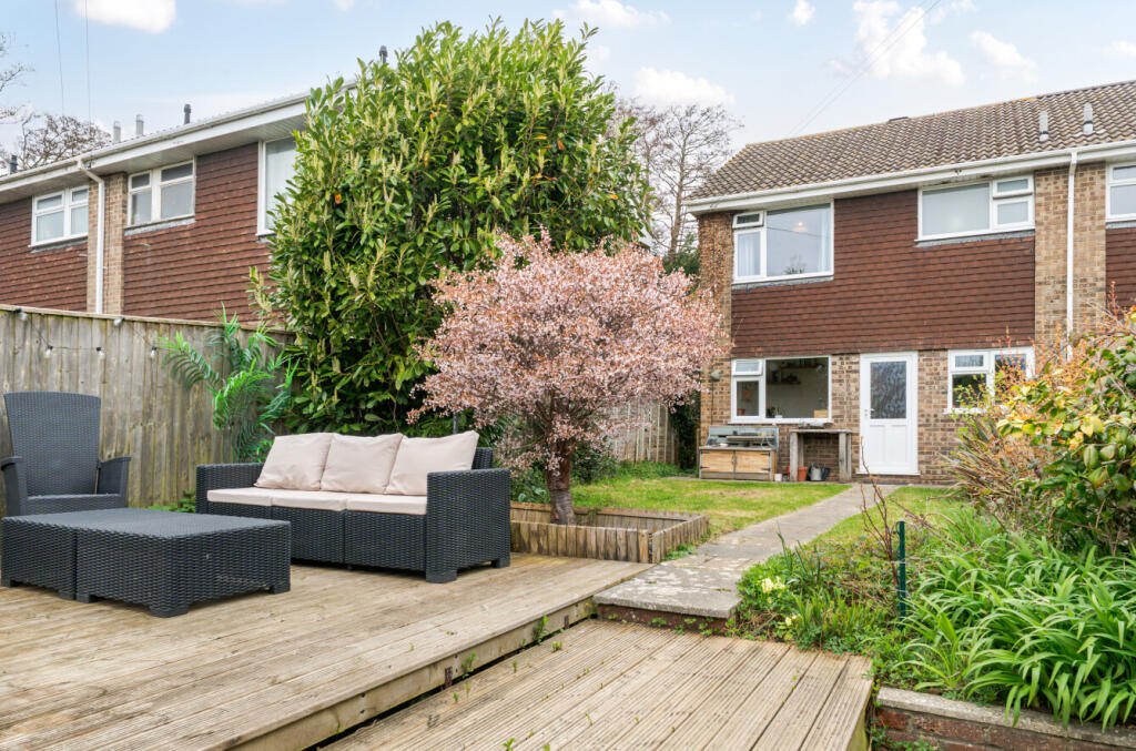 Main image of property: Howlett Close, Lymington, Lymington, SO41
