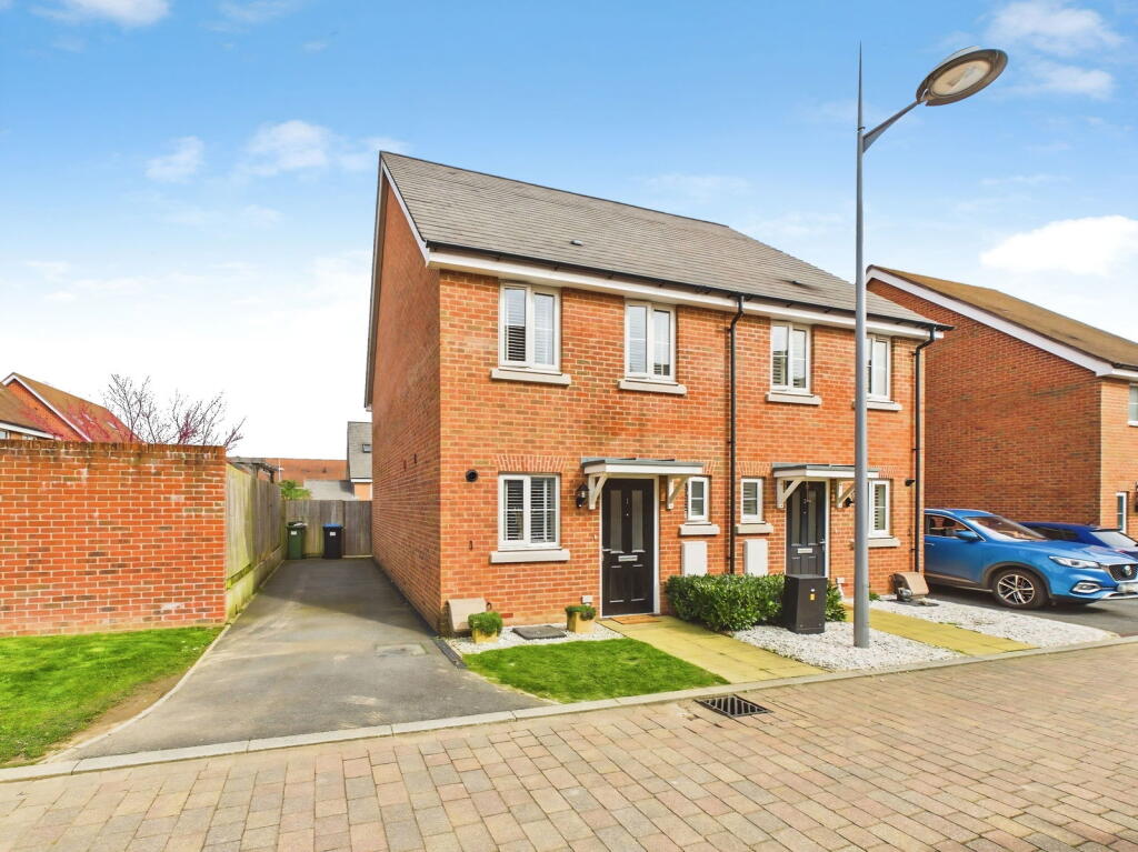 Main image of property: Hop Link, Kilnwood Vale