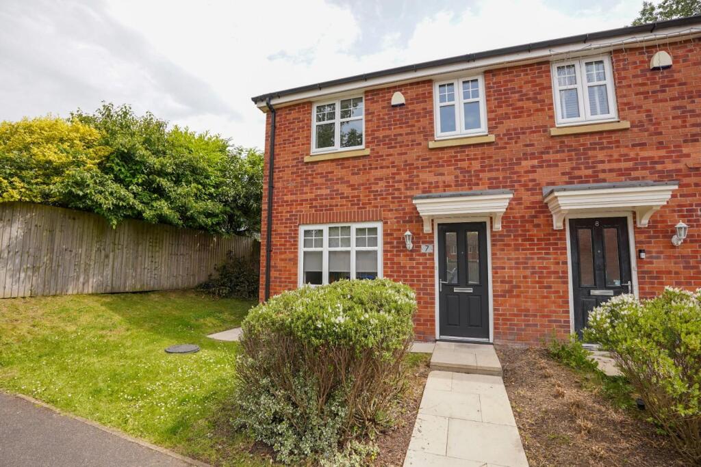 Main image of property: Old Vicarage Gardens, Platt Bridge, Wigan, WN2 3FS