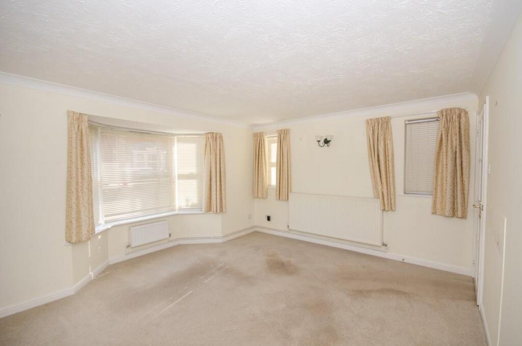 Heathfields, Downend, Bristol, BS16 6HT photo 4