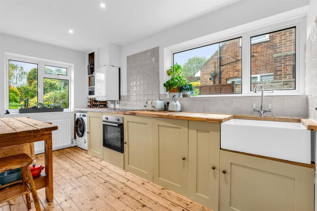 House in Stevenage - More